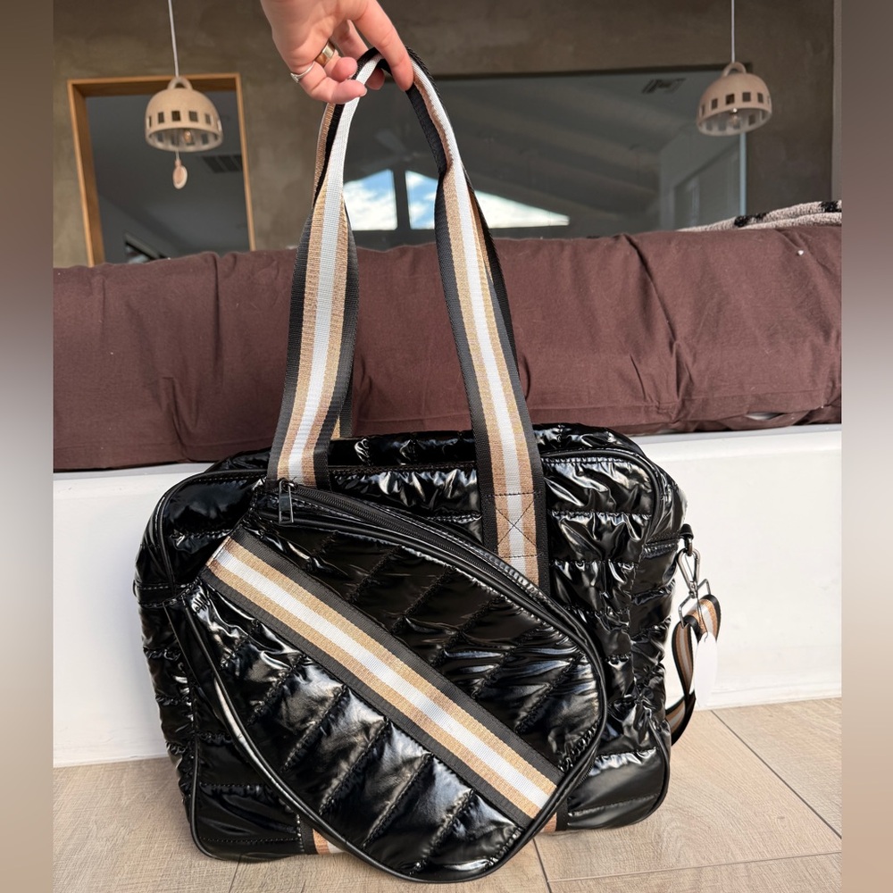 Stylish Black Quilted Women's Pockleball Bag - Picture 2 of 12